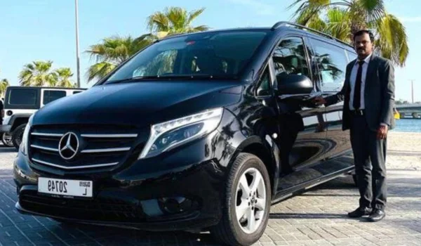 Driver Jobs in Dubai (2026): Types, Salary Range, Eligibility, Documents, How to Apply & Official Job Portals