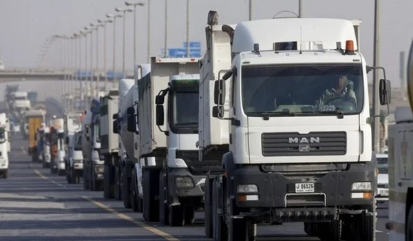 🚛 Truck Driver Jobs in UAE 2026 – Types, Salary, Eligibility, Documents & More