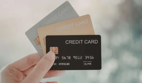 Top Credit Cards for Expats in UAE